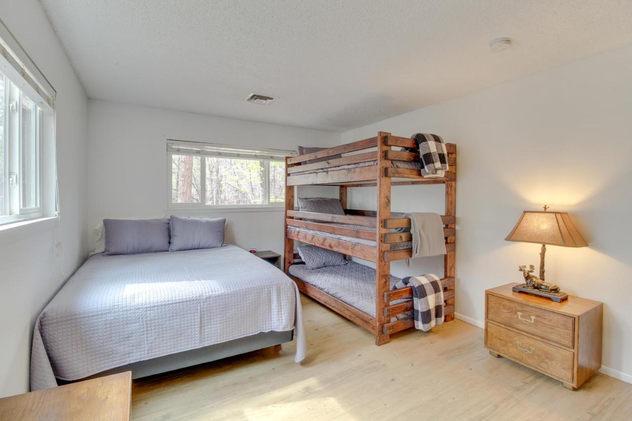 Updated Country Club Cabin, Near Golfing And Hiking! Indian Pine Esterno foto